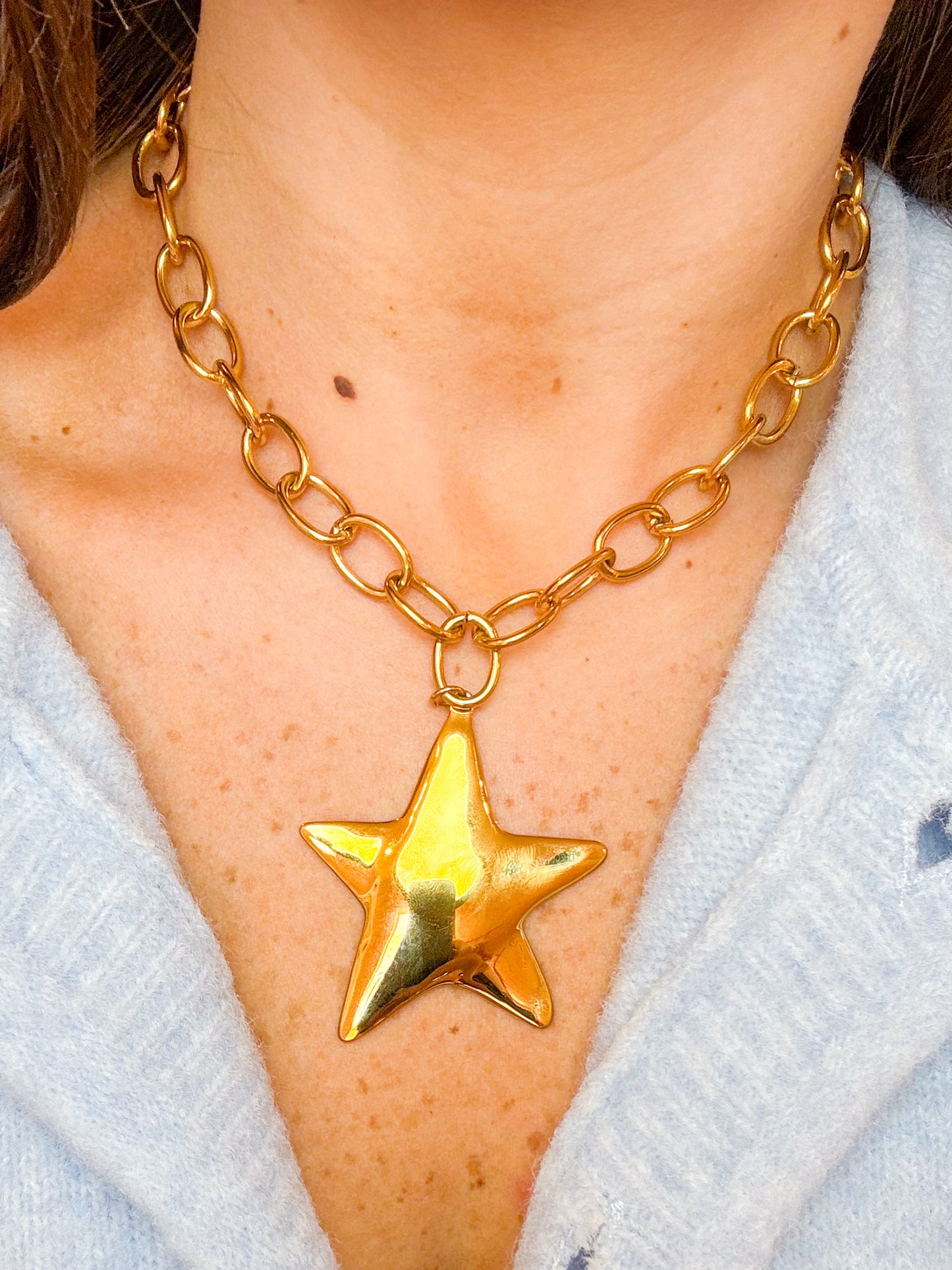 CHUNKY CHAIN STAR NECKLACE