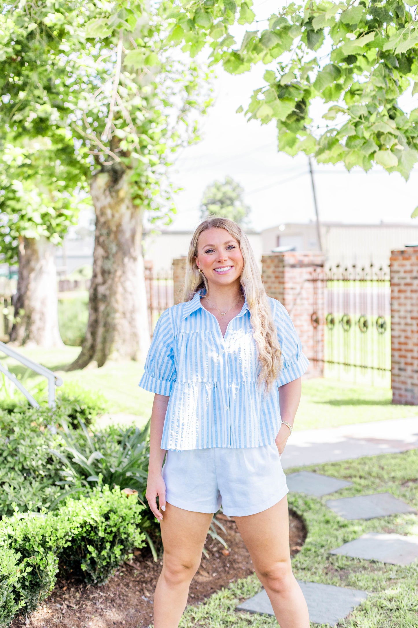 LINEN SHORTS