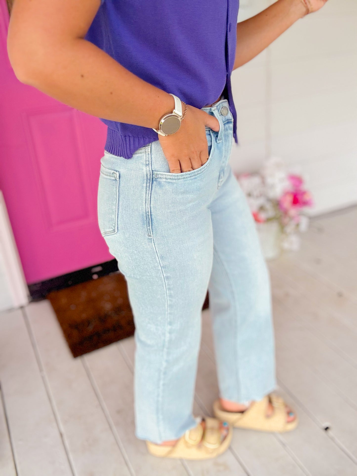 HIGH RISE SLIM WIDE JEANS