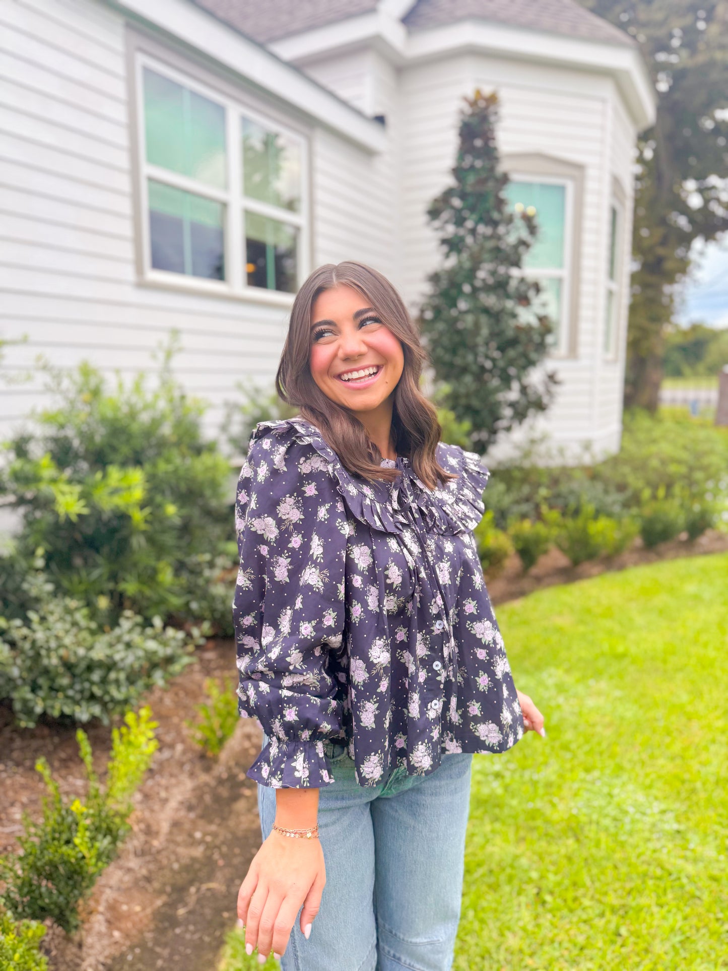 PETER PAN COLLAR SHIRT