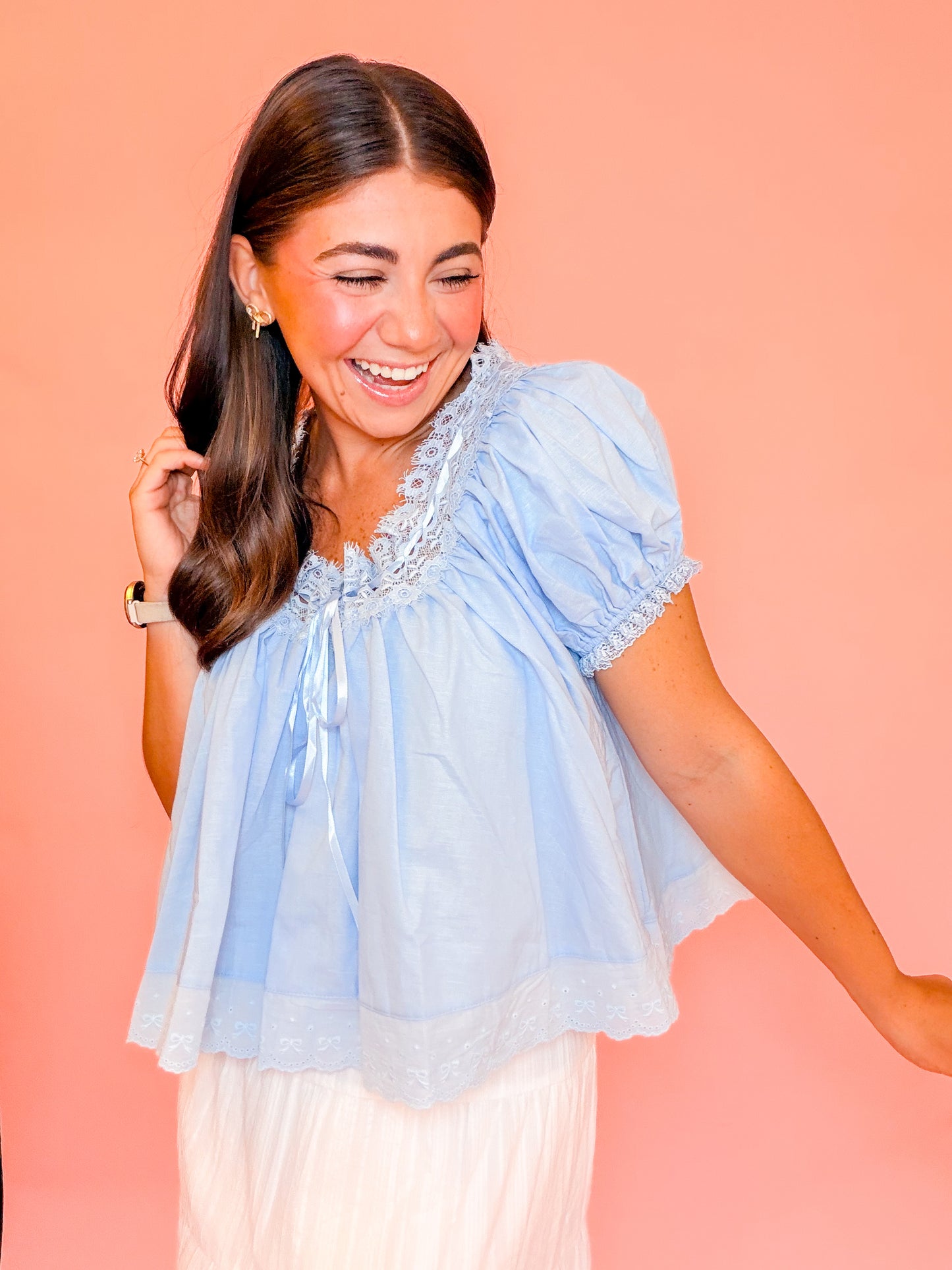 LACE TRIM SHORT SLEEVE TOP - BLUE