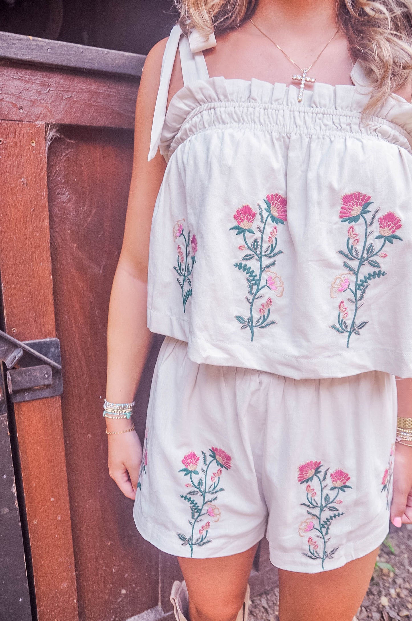 EMBROIDERED TIE TOP & SHORTS SET