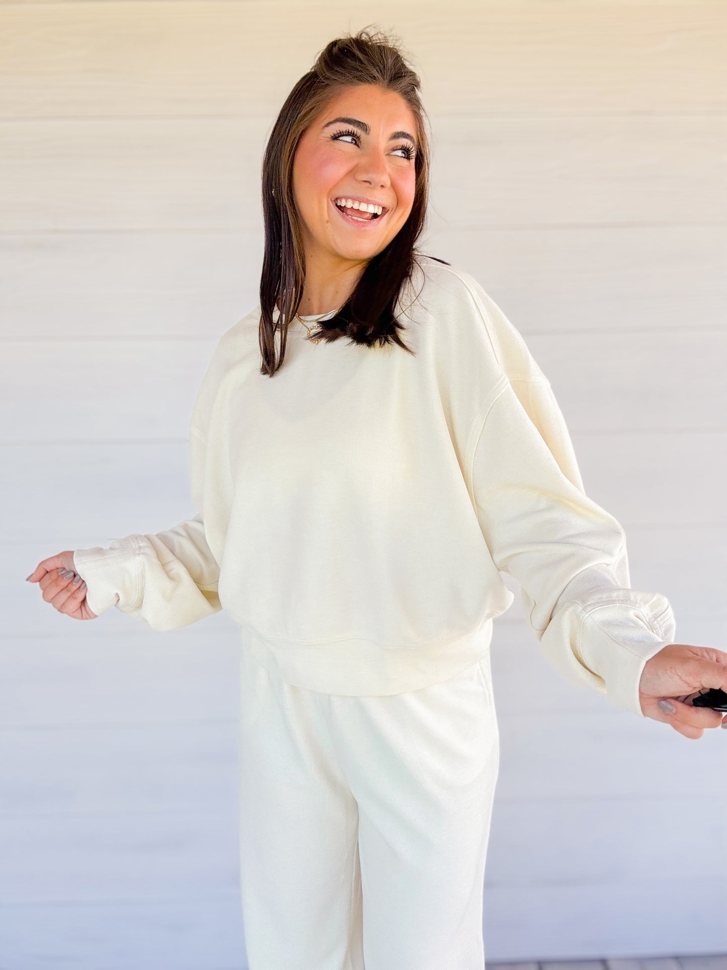 SOFT RIBBED RELAXED FIT SWEATSHIRT