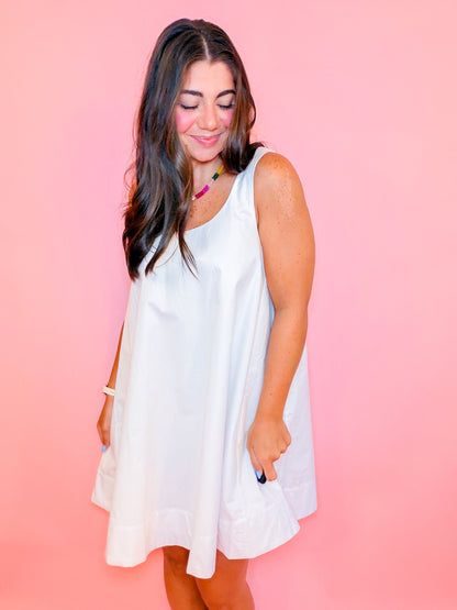 SLEEVELESS SWING DRESS - WHITE