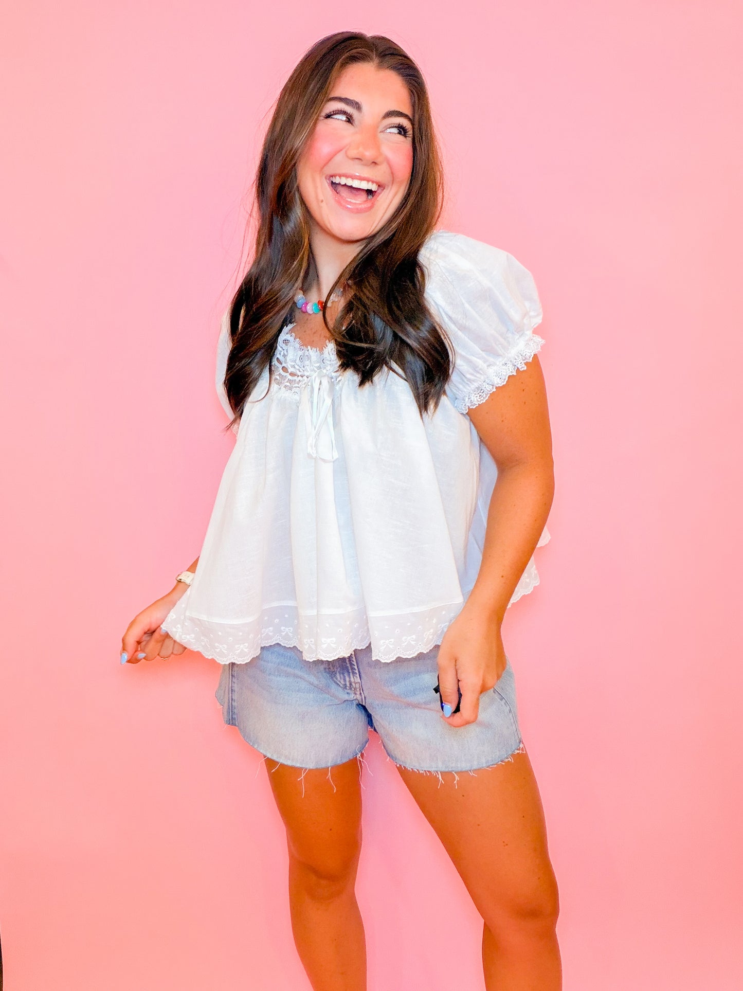 LACE TRIM SHORT SLEEVE TOP - WHITE