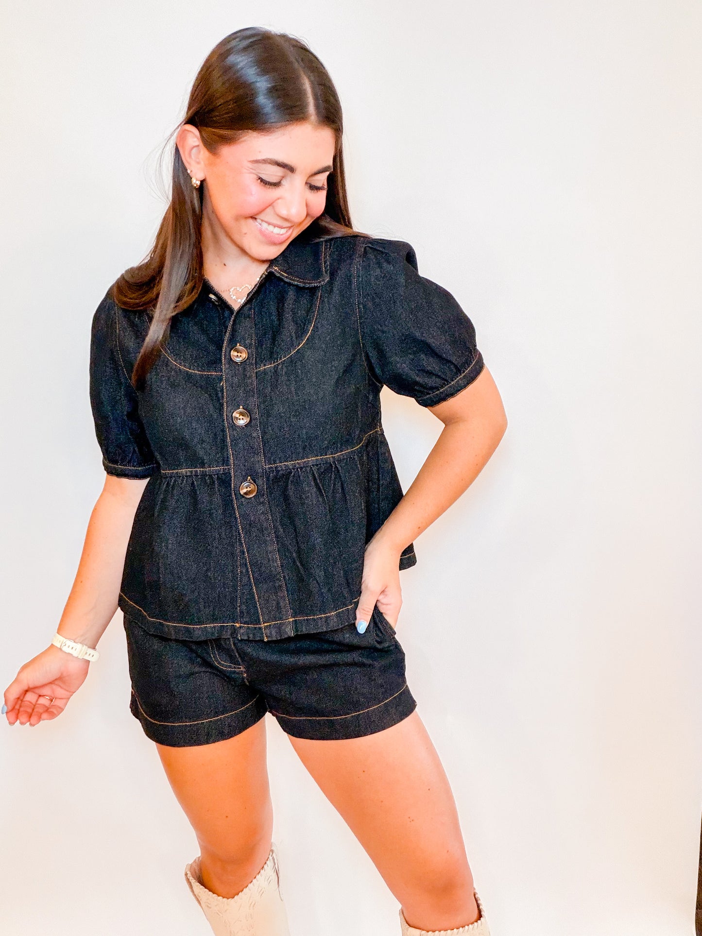 PETER PAN PUFF SLV TOP + DENIM SHORTS SET