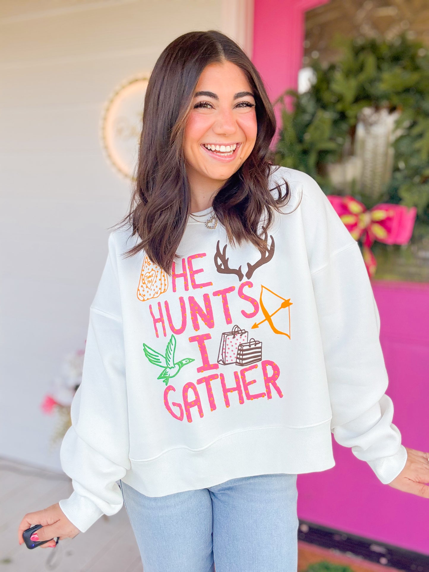 HE HUNTS I GATHER CROP SWEATSHIRT