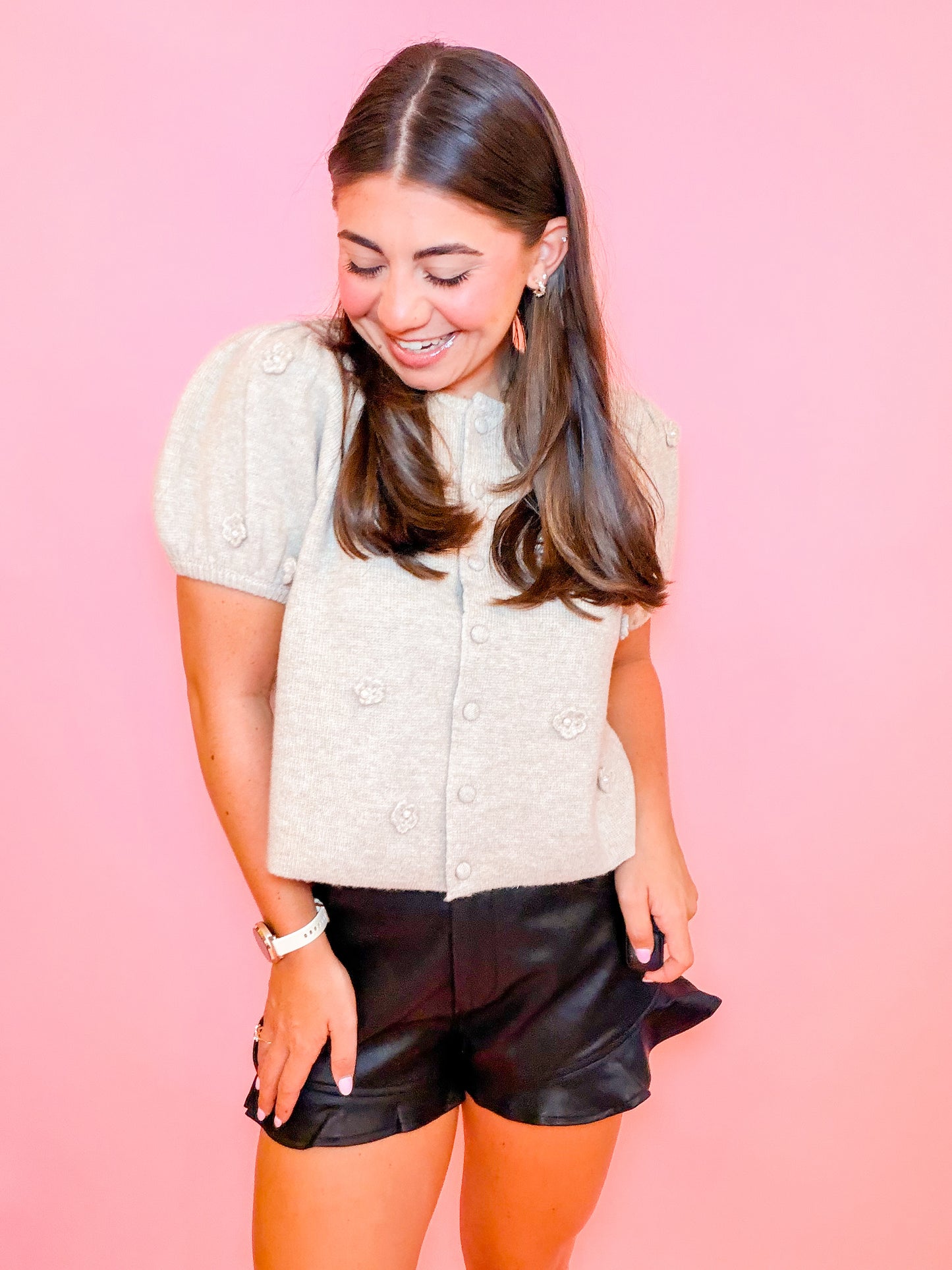 3D FLORAL PUFF SLEEVE KNIT TOP - TAUPE