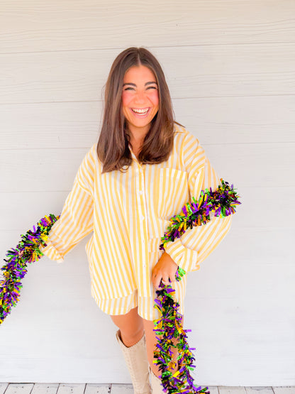 STRIPED OVERSIZED BUTTON-DOWN TOP & SHORTS SET