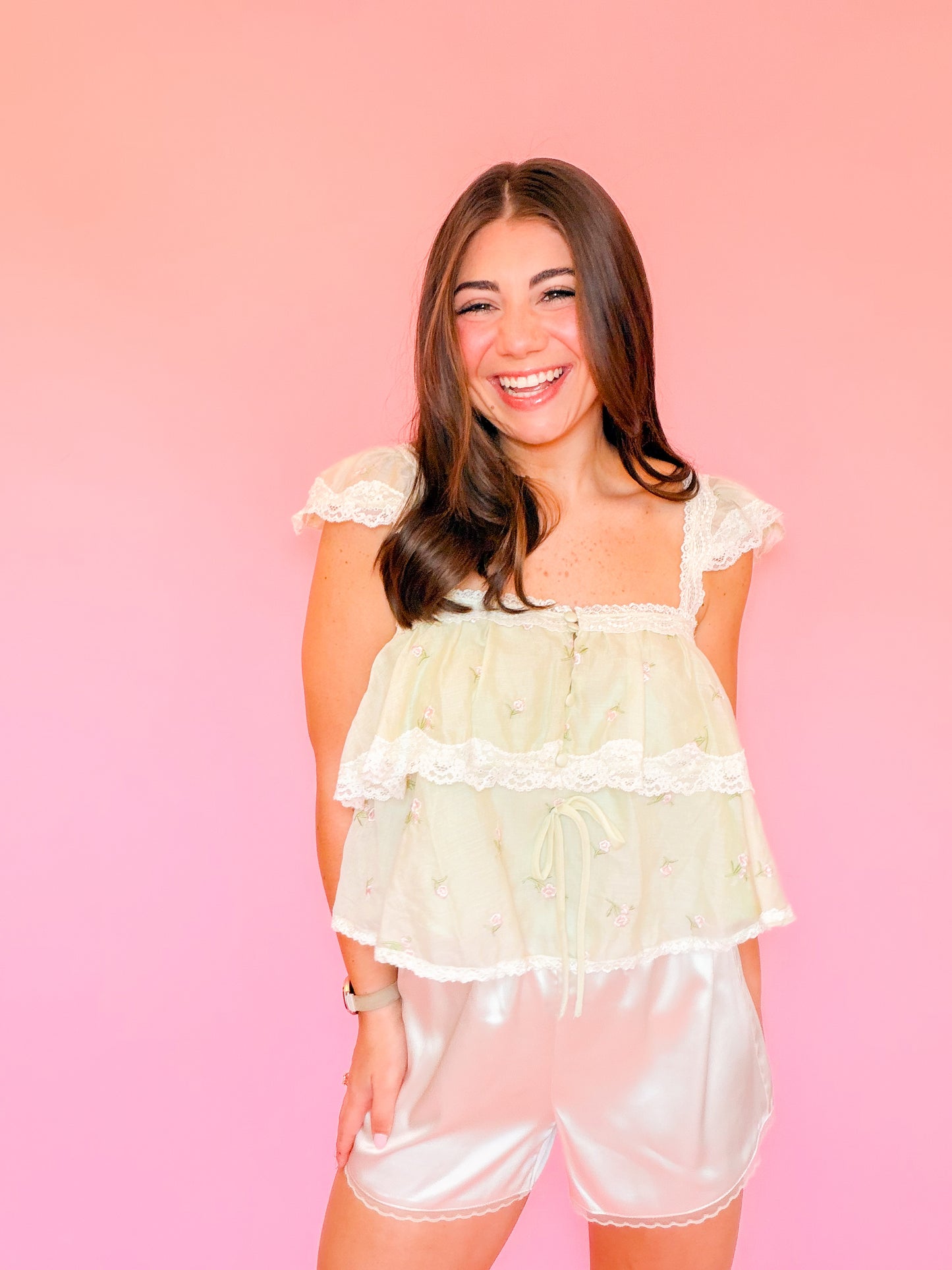 LACE TRIMMED TIERED RUFFLE TOP - SAGE