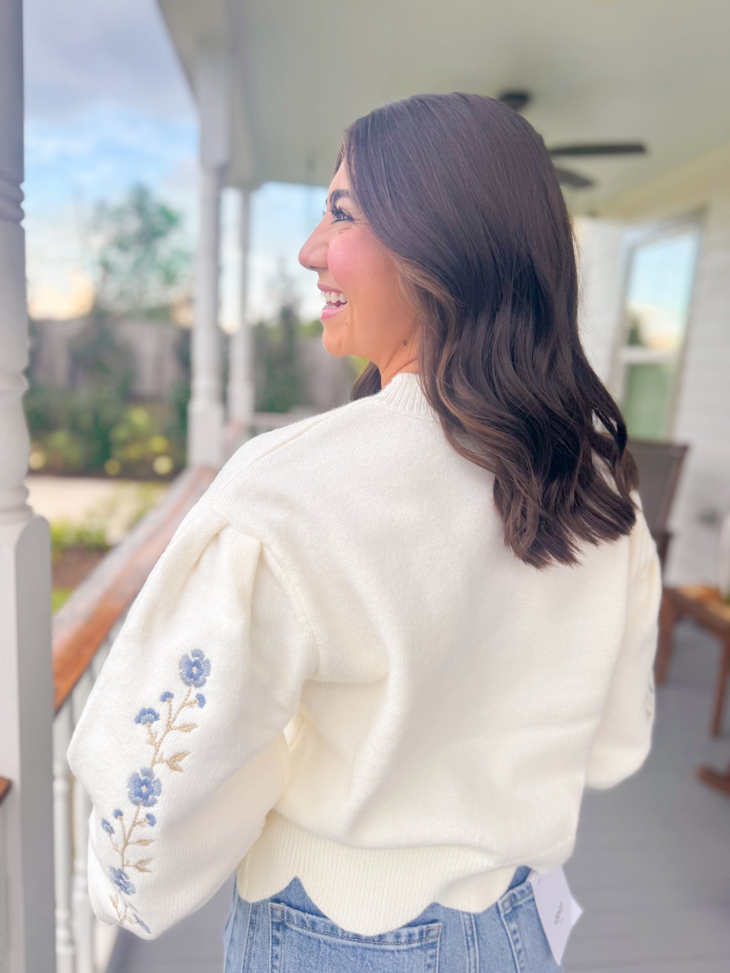 EMBROIDERED FLORAL SCALLOP SWEATER