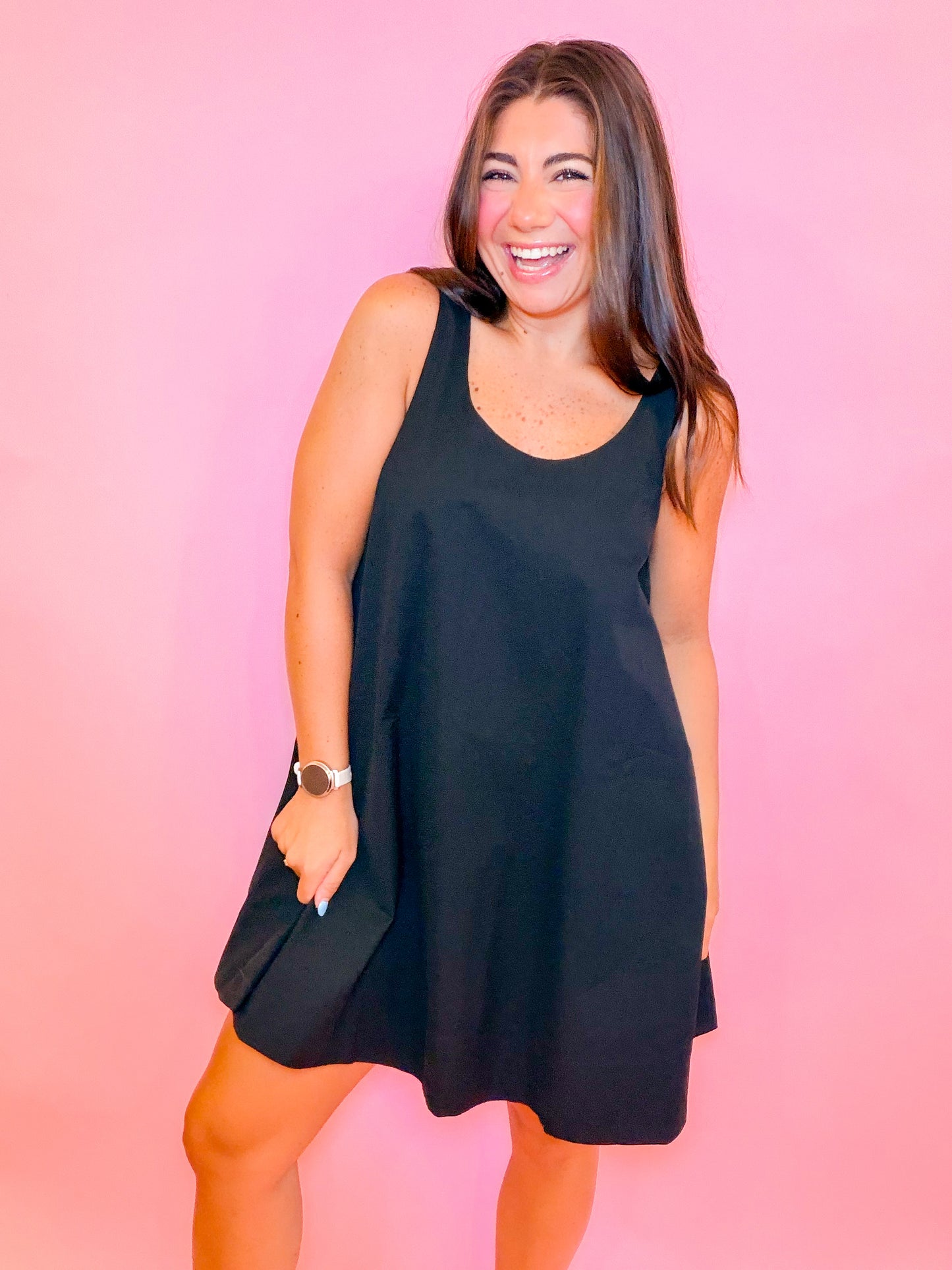 SLEEVELESS SWING DRESS - BLACK