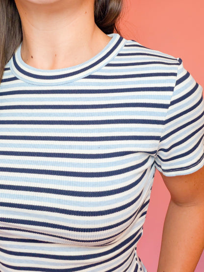 STRIPED RIBBED LOUNGE TOP + SHORTS SET - NAVY/BLUE