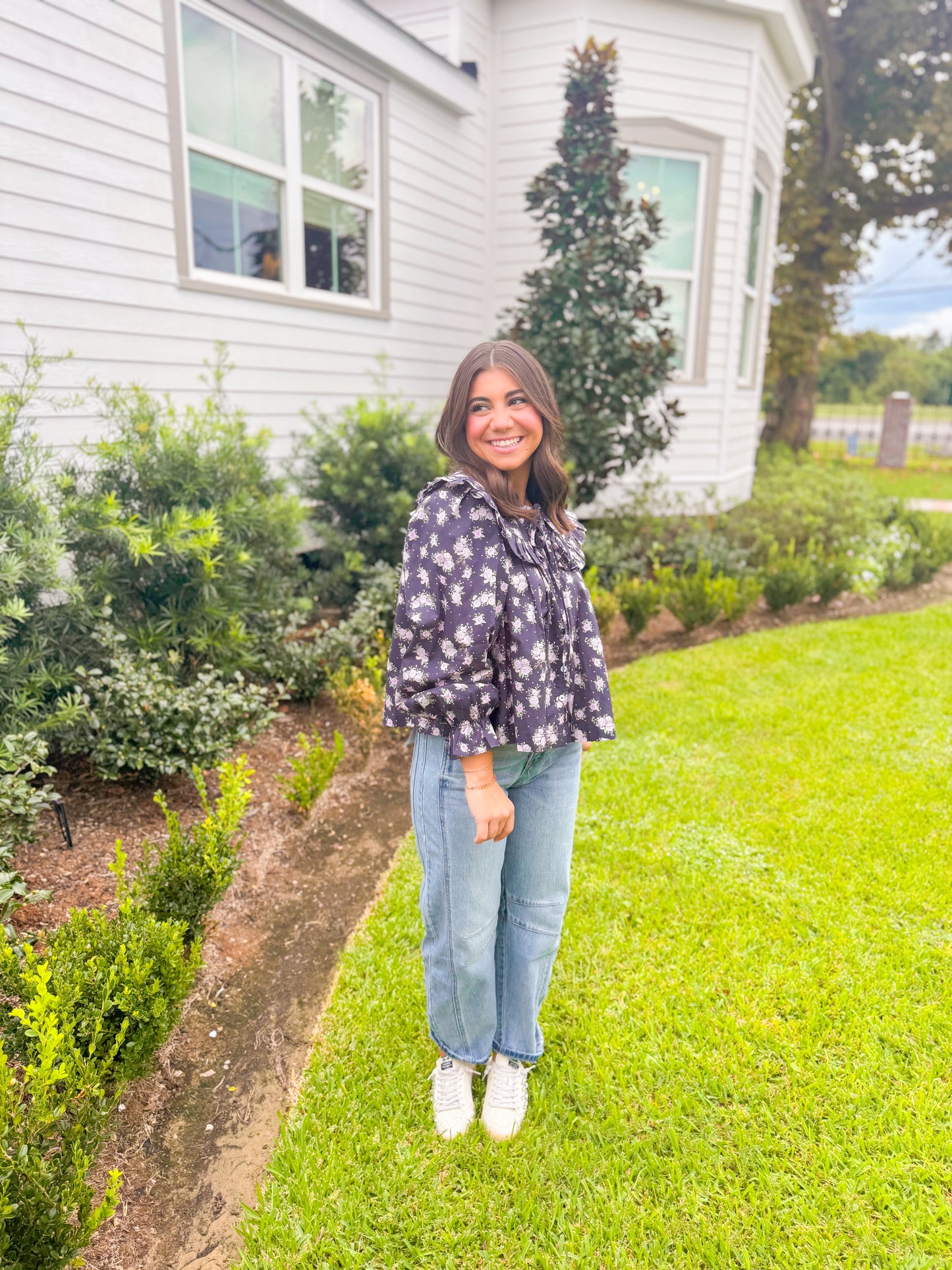 PETER PAN COLLAR SHIRT