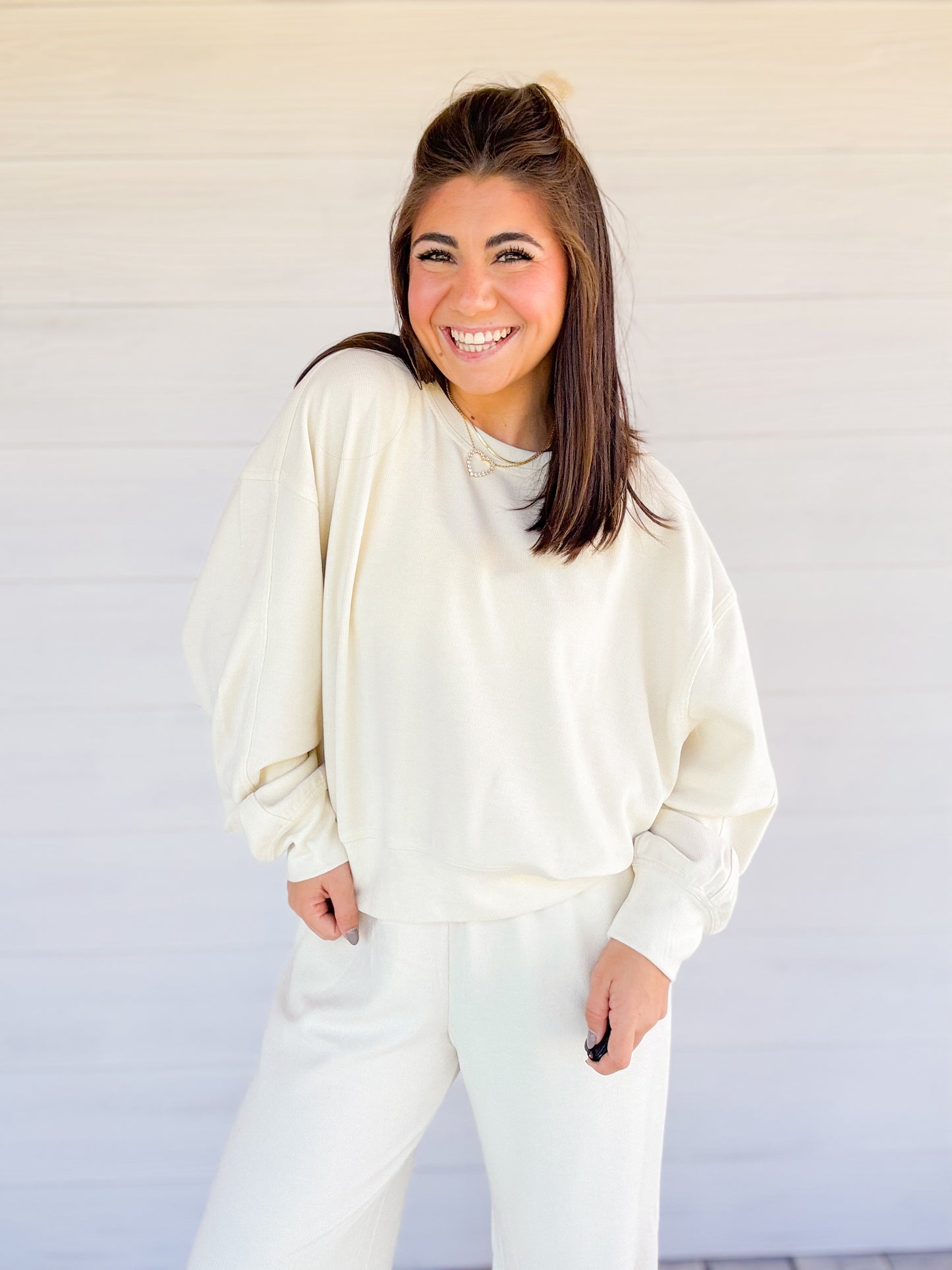 SOFT RIBBED RELAXED FIT SWEATSHIRT