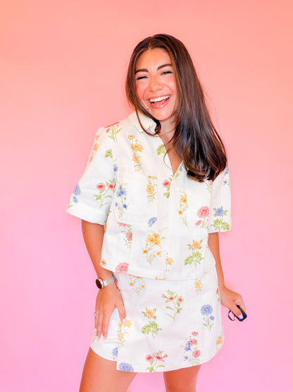 FLORAL DENIM COLLARED TOP
