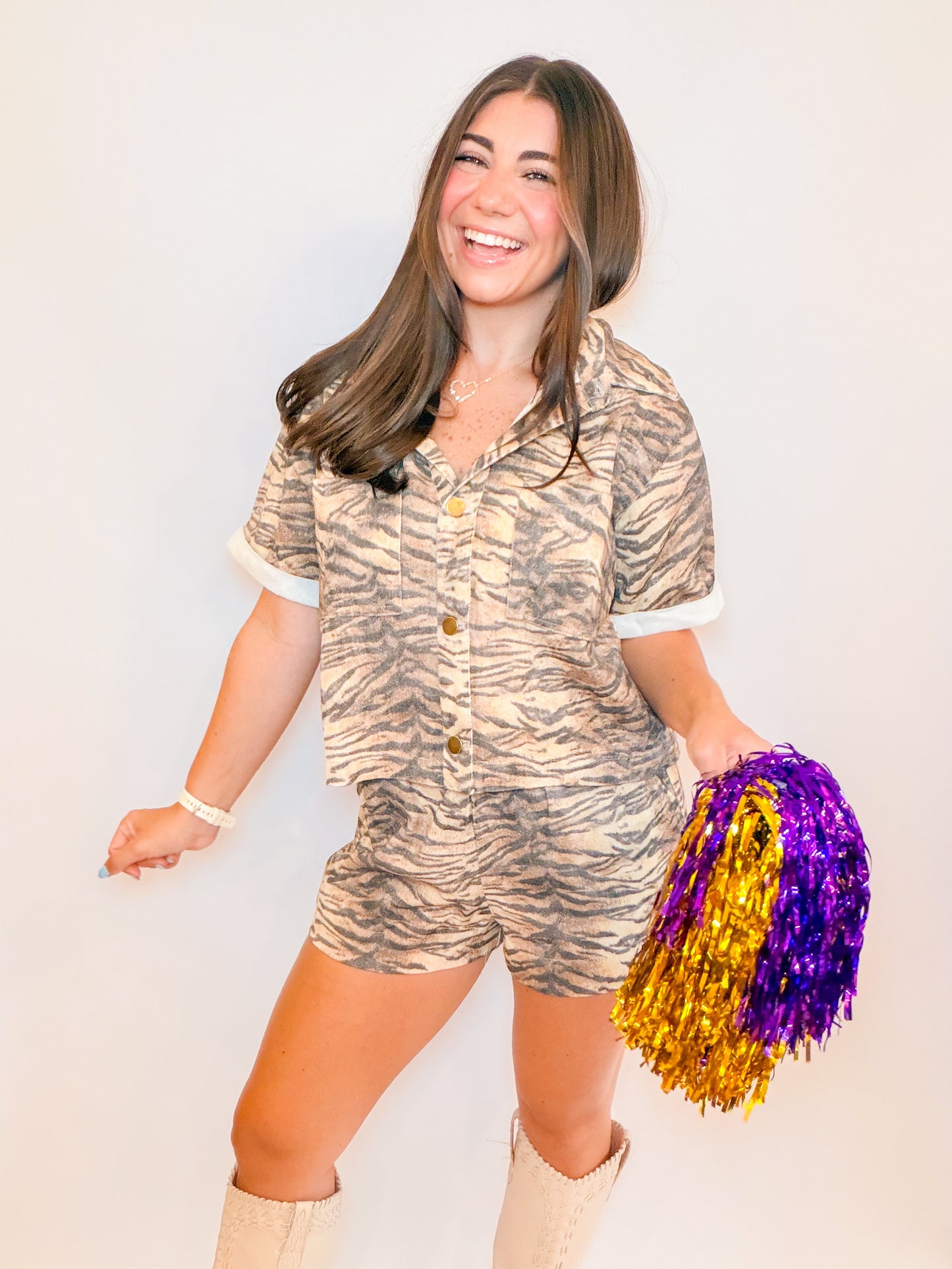 TIGER PRINT BOXY BUTTON DOWN + ELASTIC SHORTS SET
