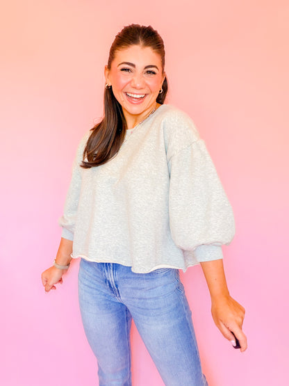 RAW EDGE 3/4 SLEEVE SWEATSHIRT