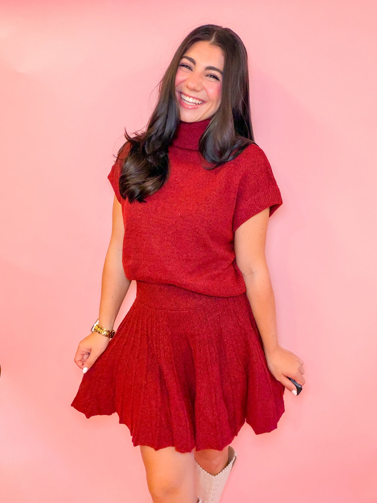 TURTLENECK TOP + PLEATED SKIRT SET - DARK RED