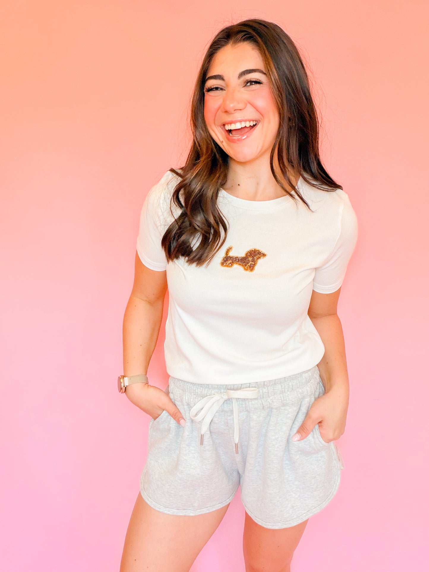 CREW NECK SHORT SLEEVE DOG BEADS TEE