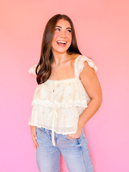 LACE TRIMMED TIERED RUFFLE TOP - CREAM