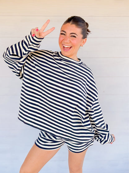 STRIPED RELAXED FIT SWEATSHIRT & SHORTS SET - NAVY
