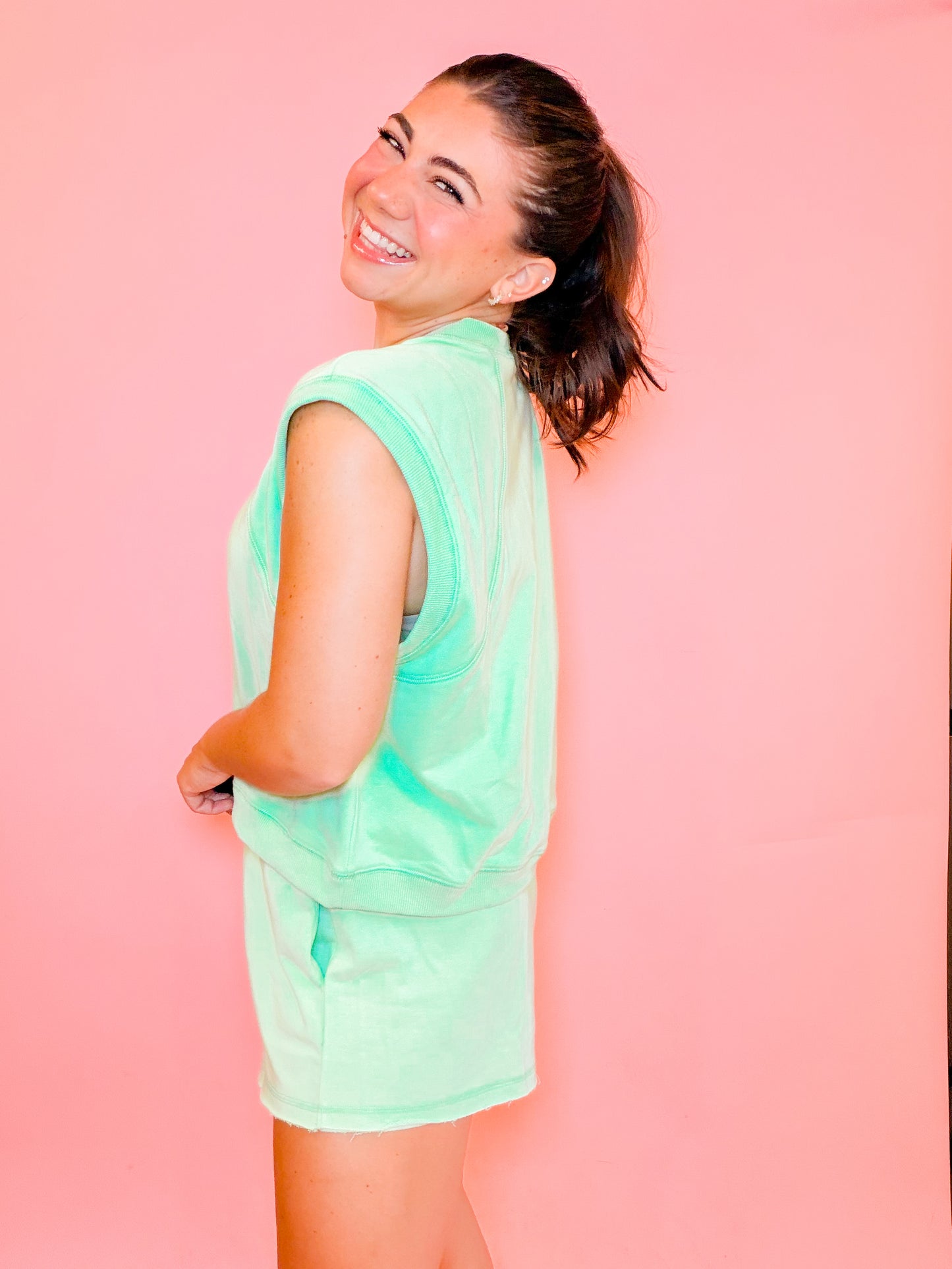 MUSCLE TANK + SHORTS SET - MINT