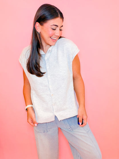 SWEATER VEST CARDIGAN - LIGHT GREY