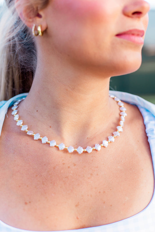 SEASHELL SWEETHEART NECKLACE