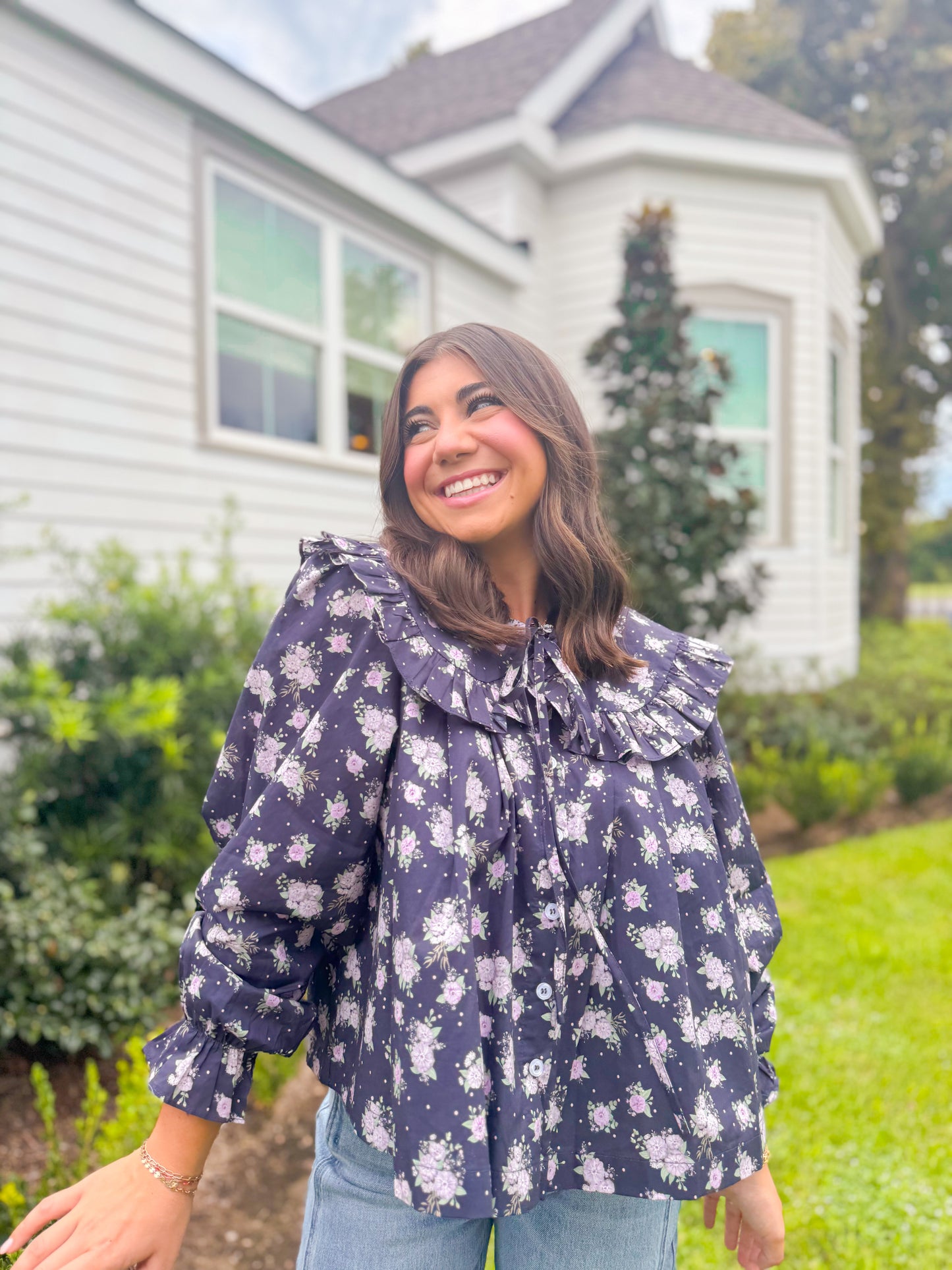 PETER PAN COLLAR SHIRT