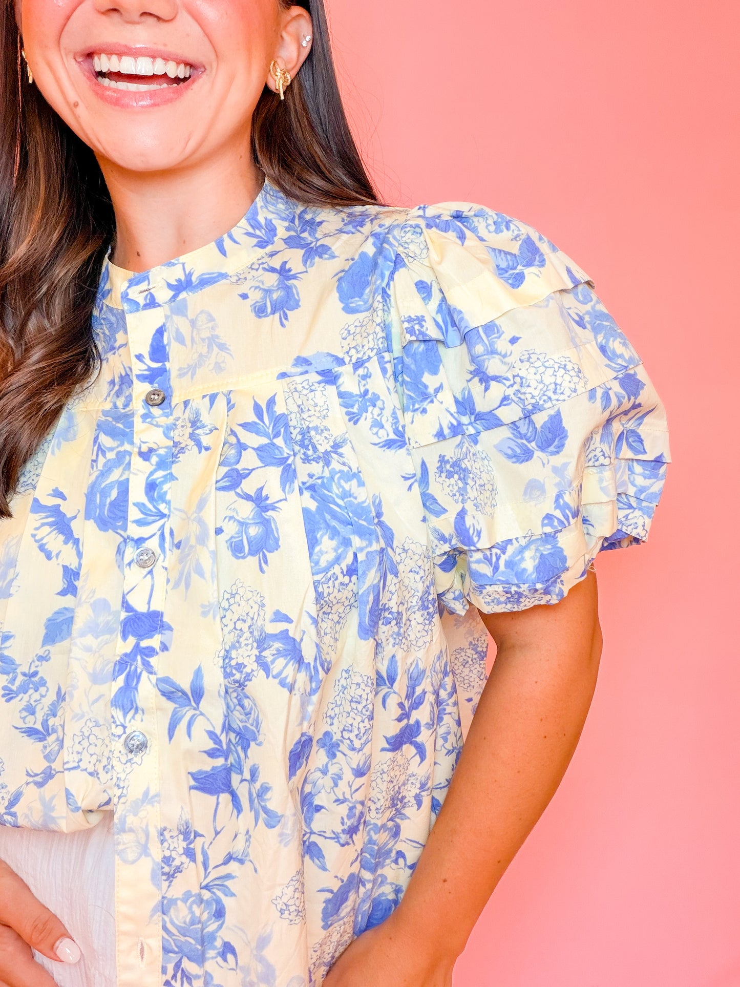 PUFF SLV BUTTON DOWN TOP - BUTTER/BLUE