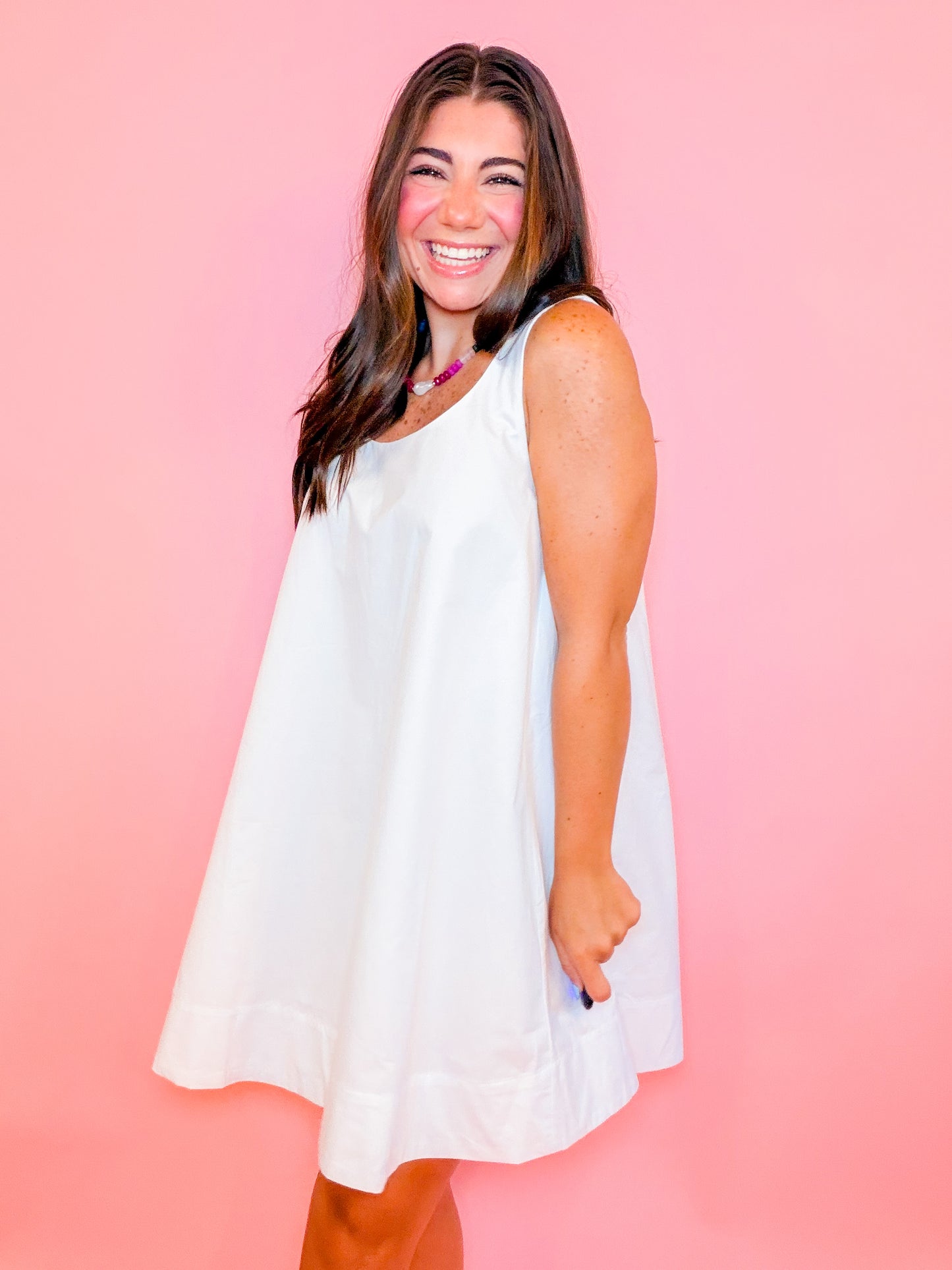 SLEEVELESS SWING DRESS - WHITE