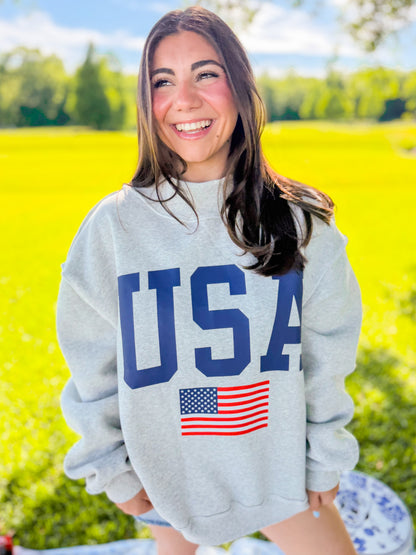 REVERSIBLE USA/AMERICA MOCKNECK OVERSIZED SWEATSHIRT