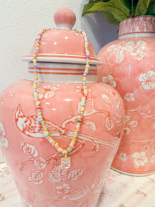 VIOLET BEADED NECKLACE