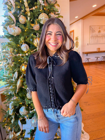 CROCHET SCALLOP EDGE KNIT TOP