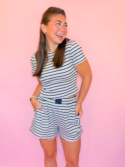 STRIPED RIBBED LOUNGE TOP + SHORTS SET - NAVY/BLUE