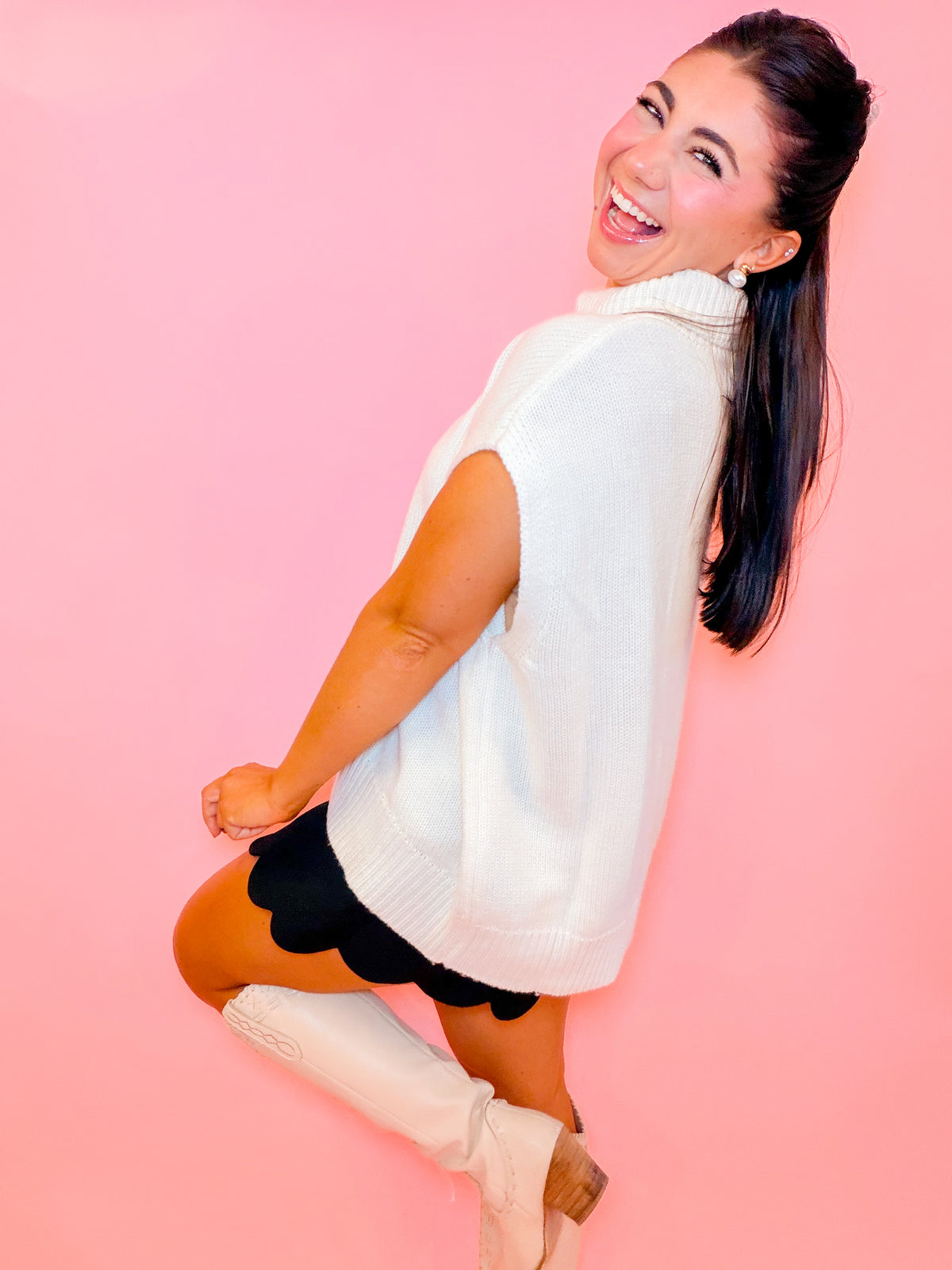 SLEEVELESS TURTLENECK OVERSIZED SWEATER