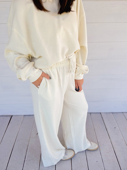 SOFT RIBBED RELAXED FIT PANTS