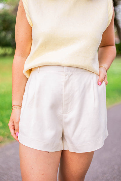 HIGH WAIST SHORTS