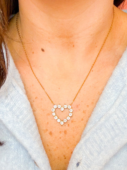 DIAMOND HEART NECKLACE