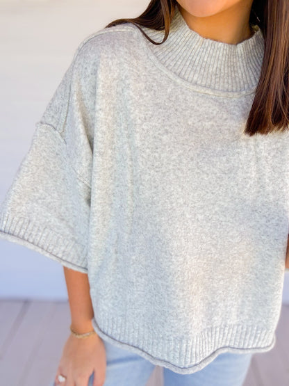 MOCK NECK SHORT SLEEVE SWEATER