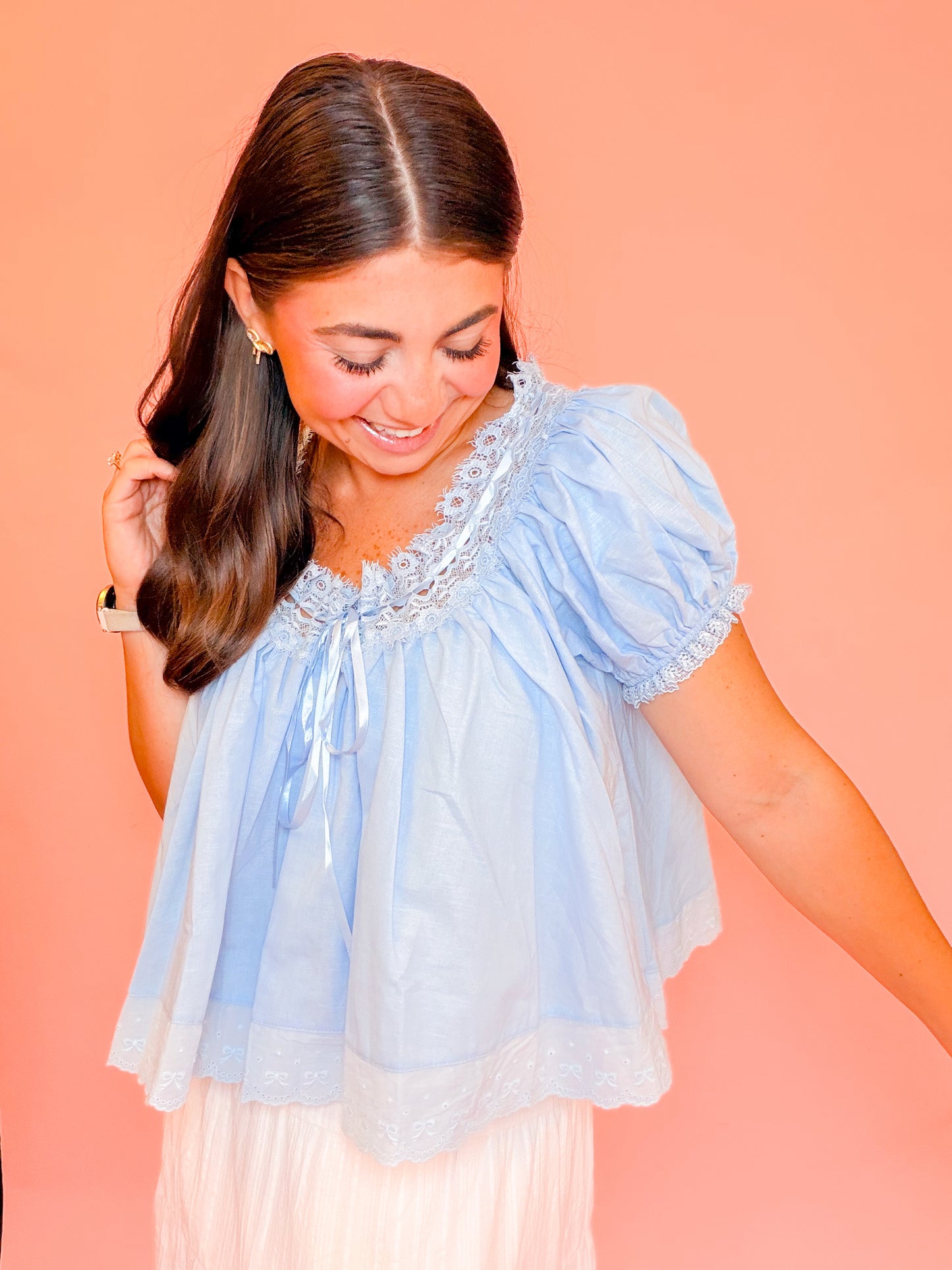 LACE TRIM SHORT SLEEVE TOP - BLUE